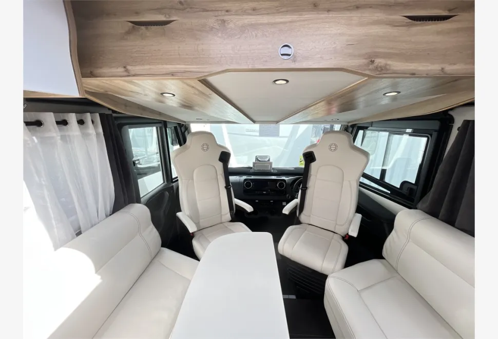 Le Voyageur  HERITAGE LVXH 7.9 GJF 