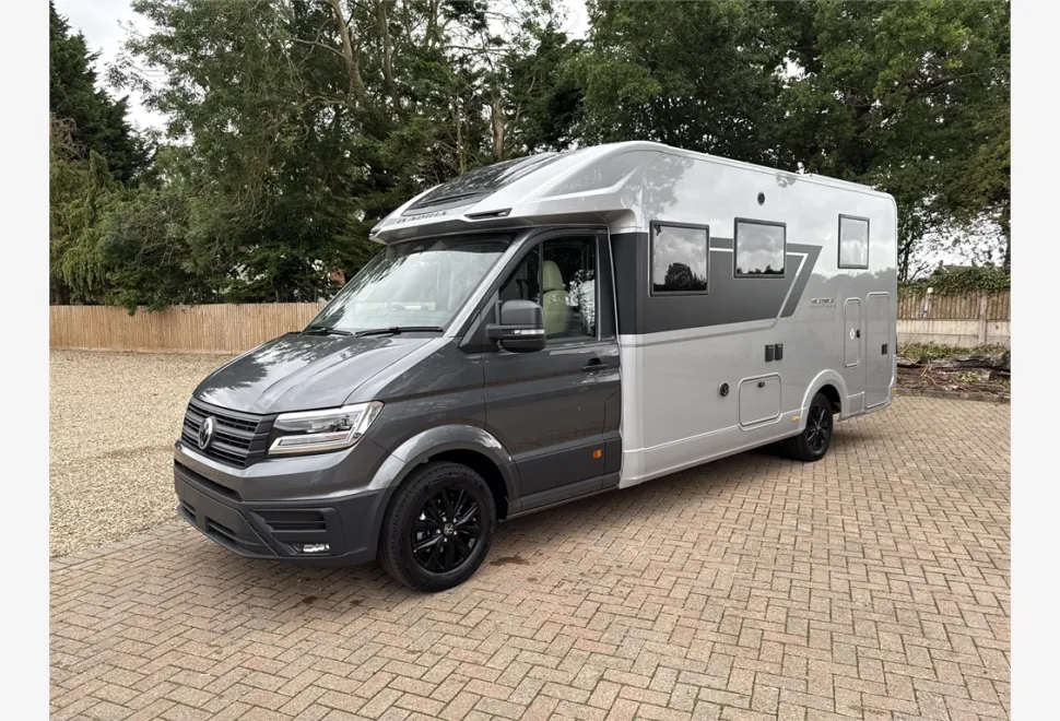 Adria  COMPACT MAX DL 