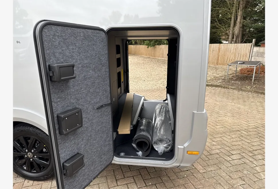 Adria  COMPACT MAX DL 