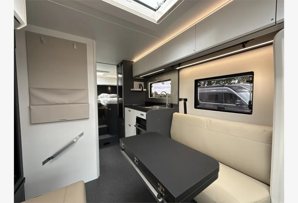 Adria  COMPACT MAX DL 