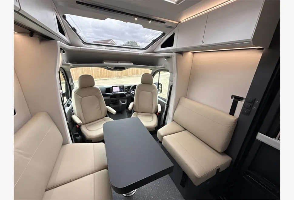 Adria  COMPACT MAX DL 