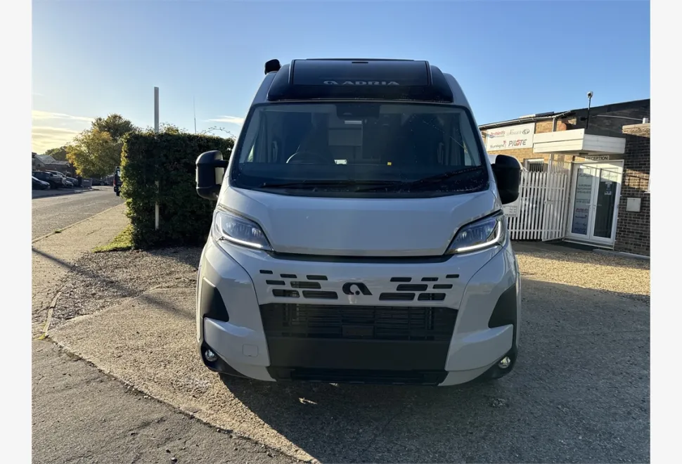Adria  TWIN SUPREME 640 SLB 