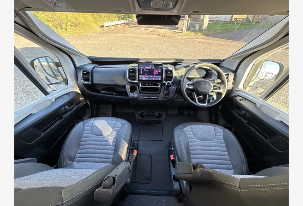 Adria  TWIN SUPREME 640 SLB 