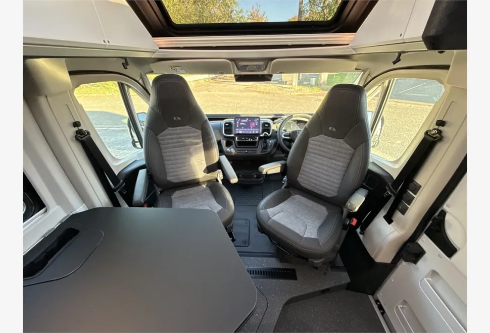 Adria  TWIN SUPREME 640 SLB 