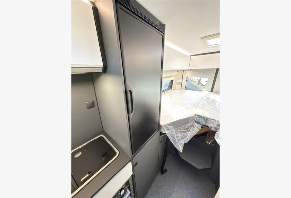 Adria  TWIN SUPREME 640 SLB 