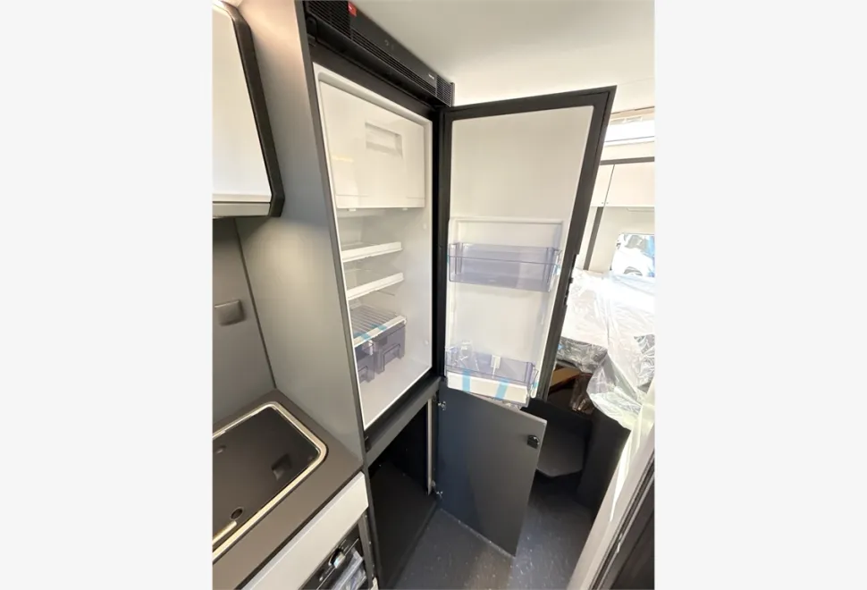 Adria  TWIN SUPREME 640 SLB 