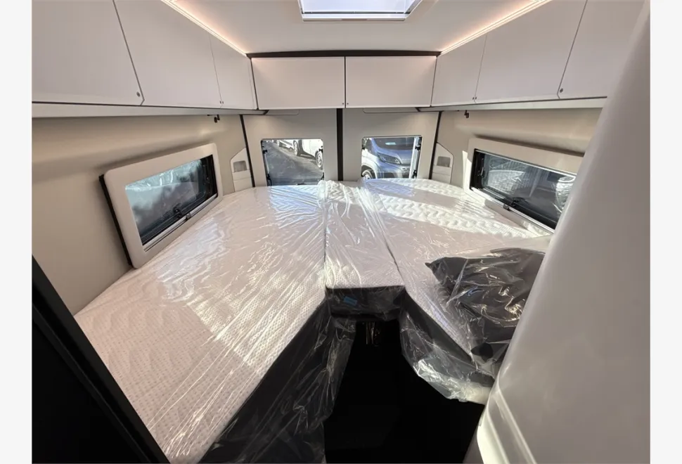Adria  TWIN SUPREME 640 SLB 