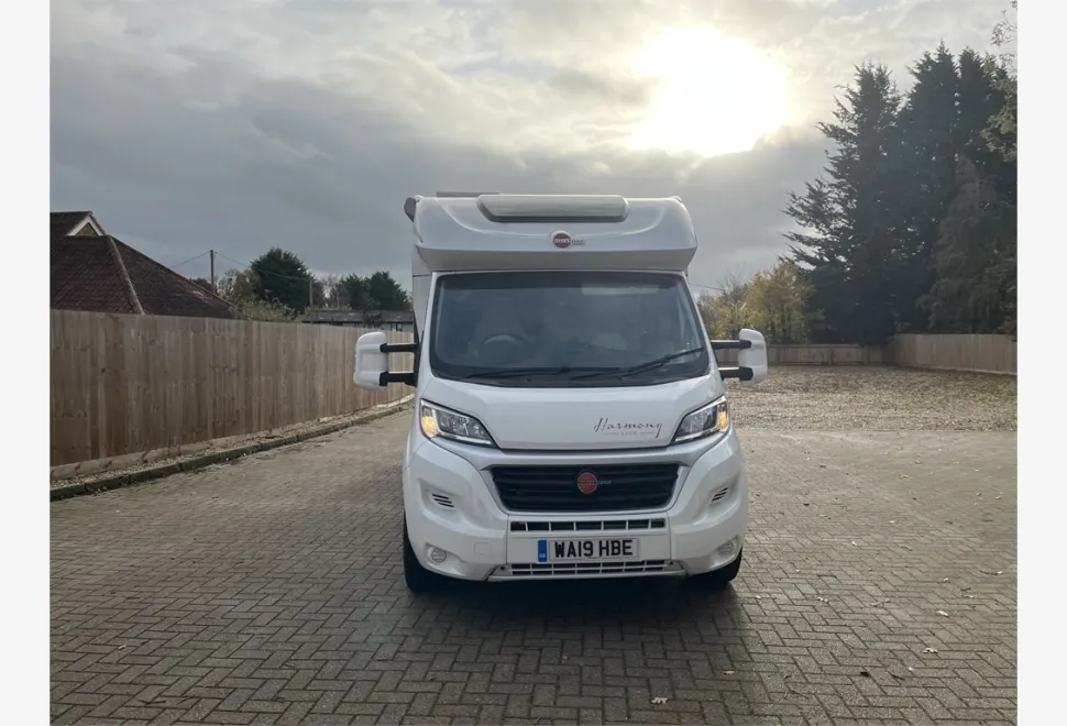 Burstner  Lyseo harmony line 727G 2019