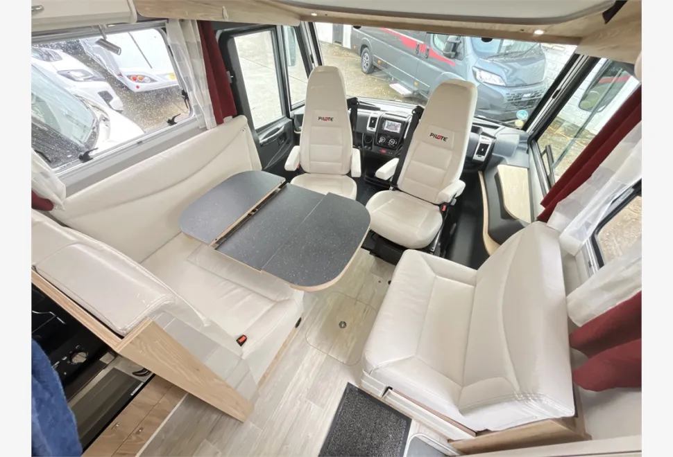 Pilote  G740 C Sensation 2019