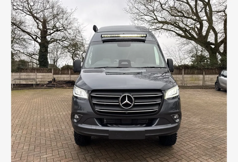 Hymer  Grand Canyon S CrossOver 