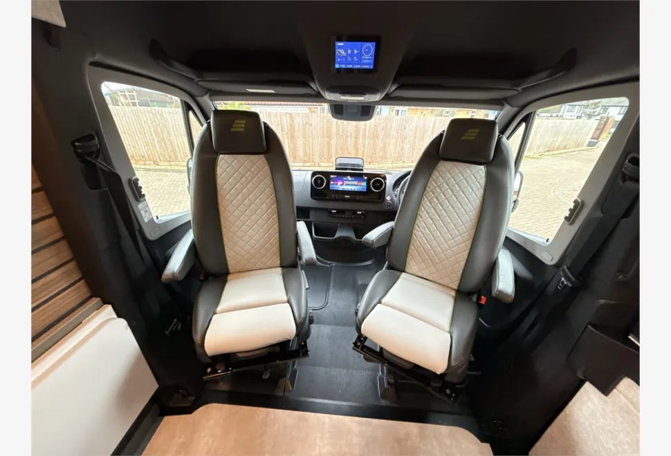 Hymer  Grand Canyon S CrossOver 