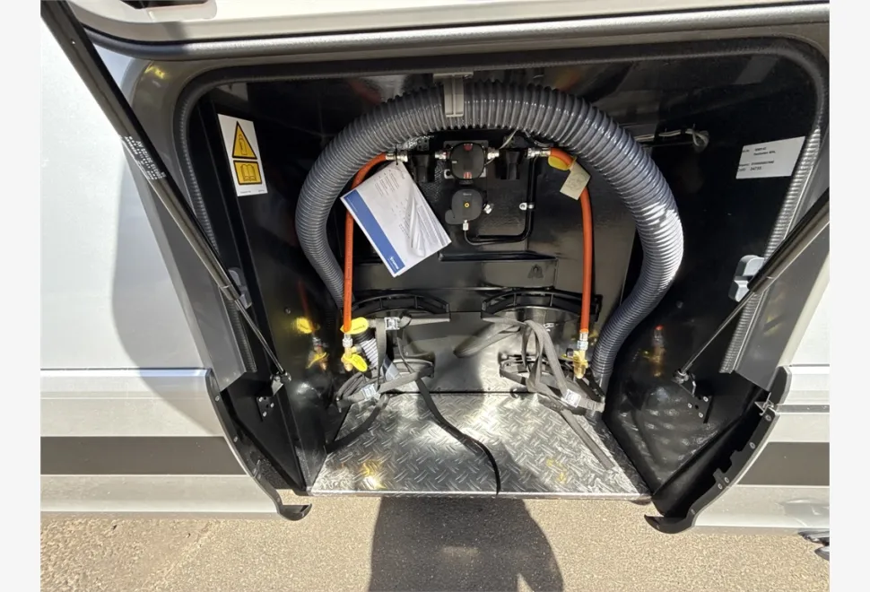 Hymer  B-ML I 790 BlackLine 