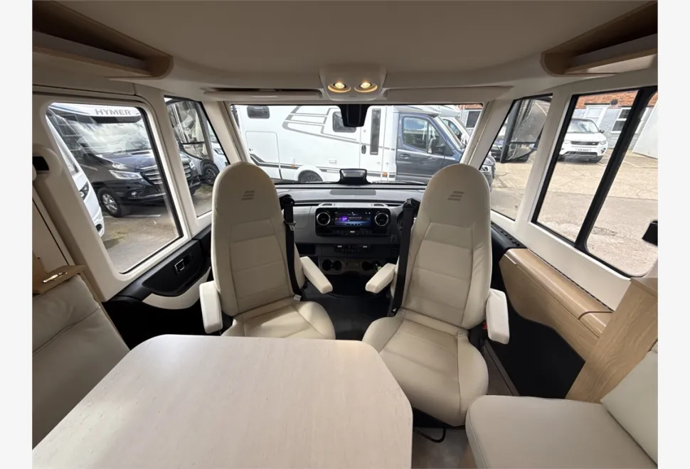 Hymer  B-ML I 790 BlackLine 