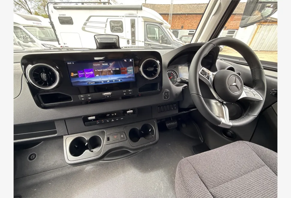 Hymer  B-Class ModernComfort B-MC I680 