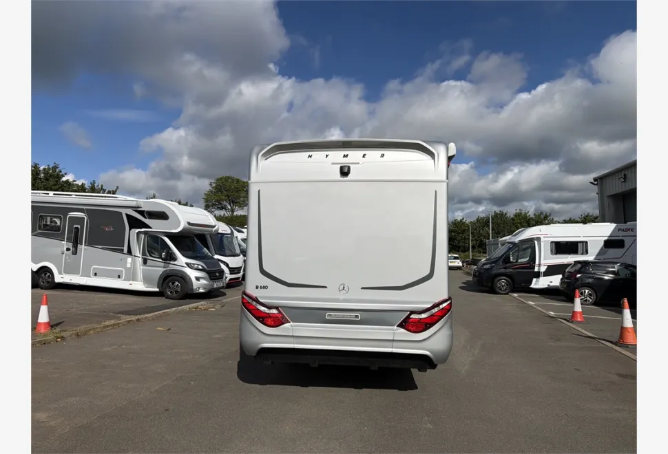 Hymer  B-Class ModernComfort B-MC I680 