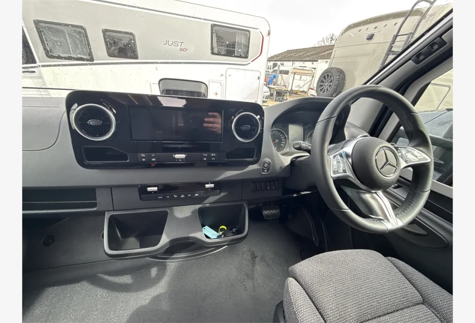 Hymer  B-Class ModernComfort B-MC T680 