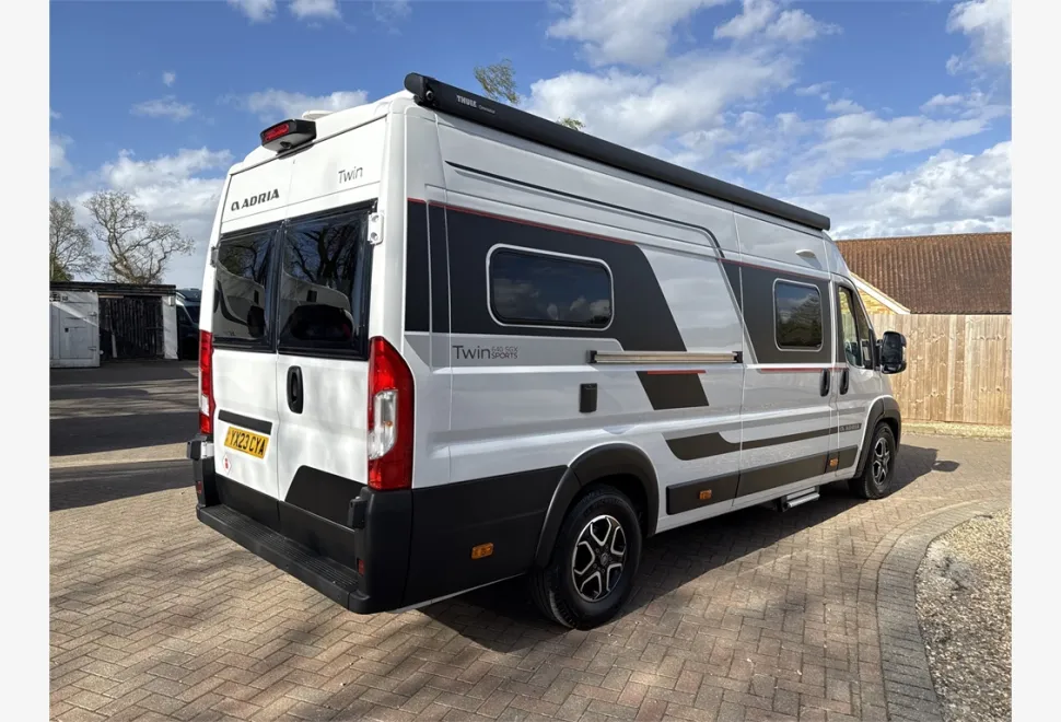 Adria  Twin Sports 640 SGX 2023