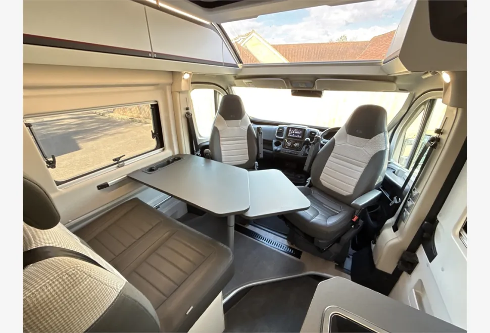 Adria  Twin Sports 640 SGX 2023