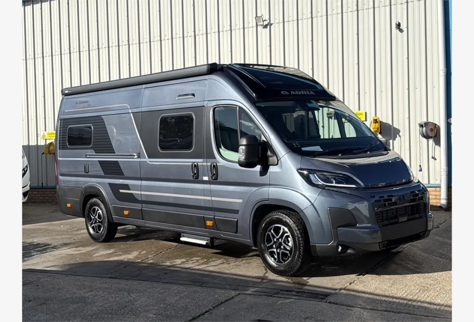 Adria  TWIN SUPREME 640 SGX 