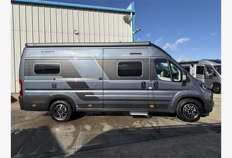 Adria  TWIN SUPREME 640 SGX 