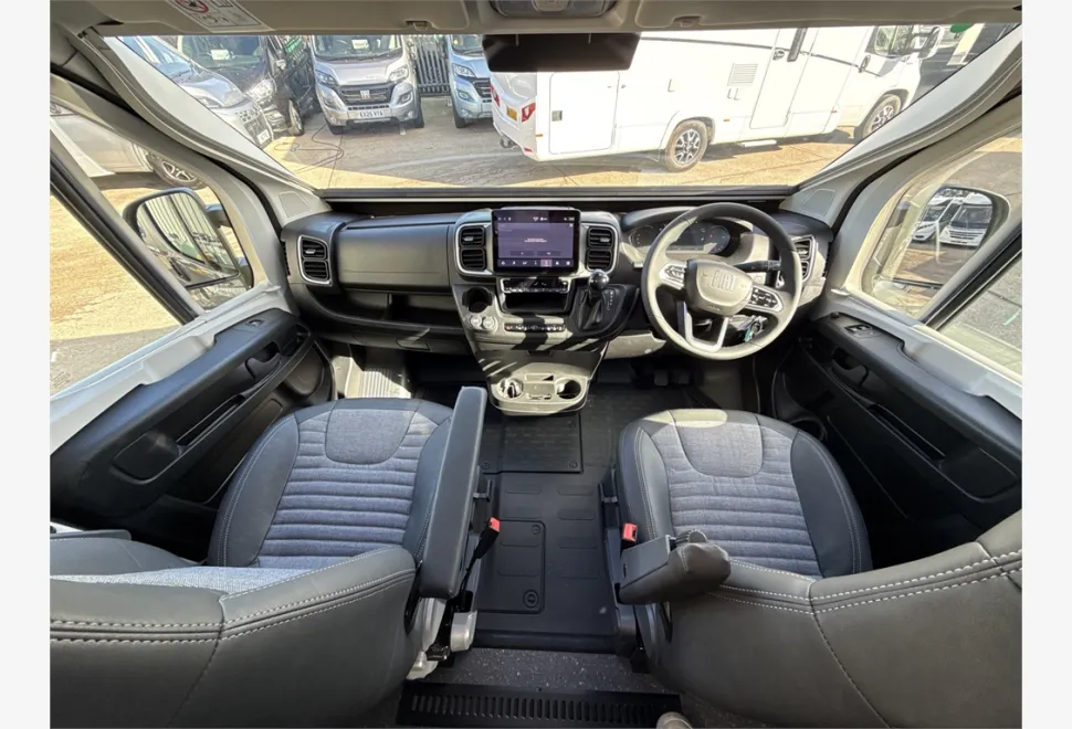 Adria  TWIN SUPREME 640 SGX 