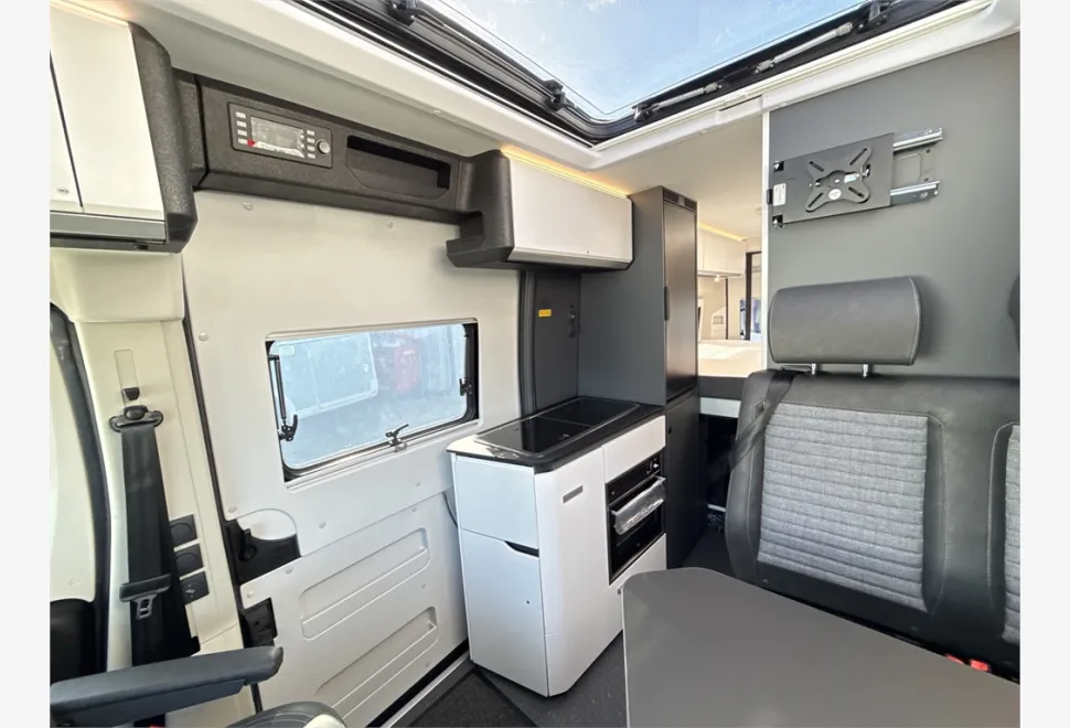 Adria  TWIN SUPREME 640 SGX 