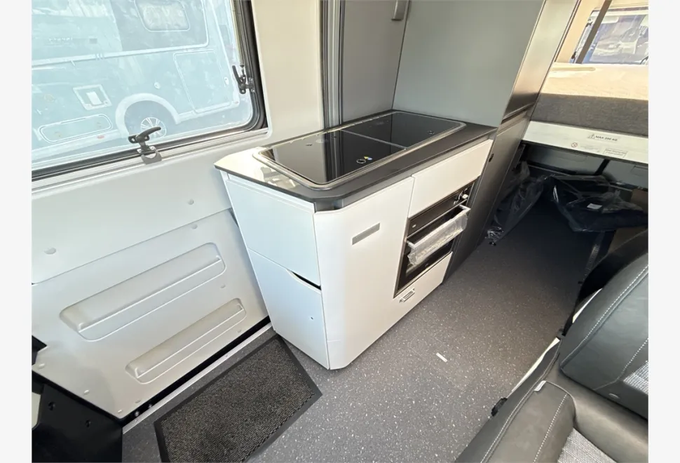 Adria  TWIN SUPREME 640 SGX 