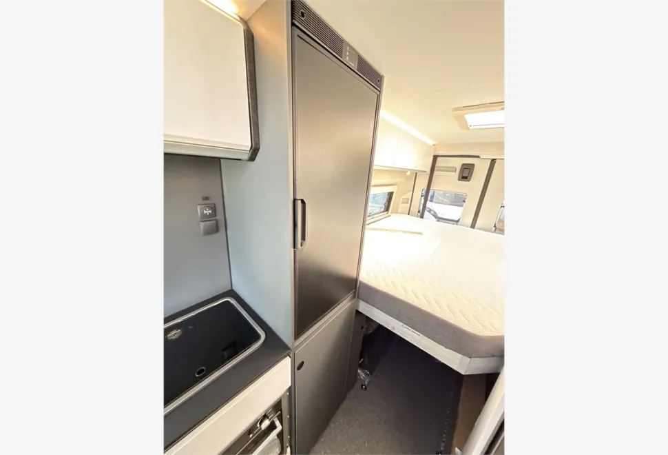 Adria  TWIN SUPREME 640 SGX 
