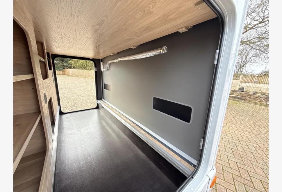Dethleffs  Globebus Camp T4 