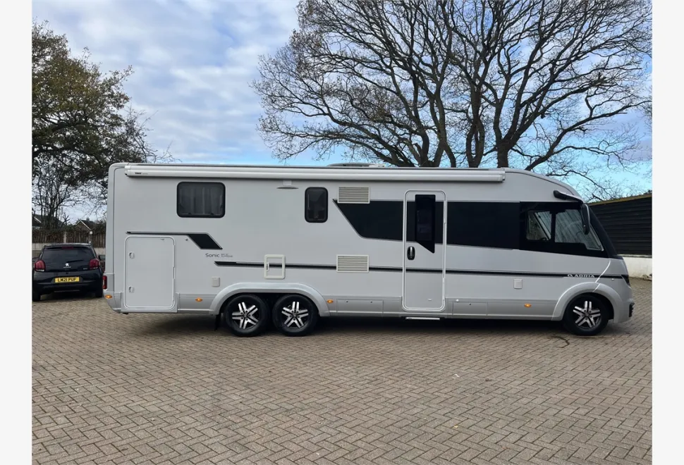 Adria  Sonic 810 SC 2020