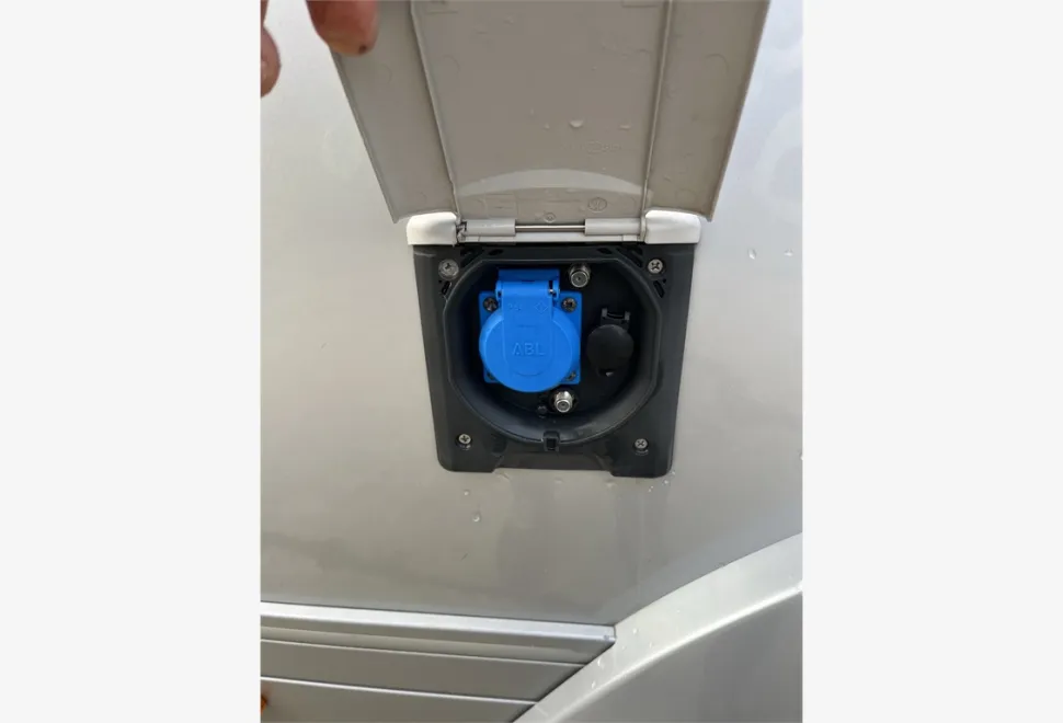 Adria  Sonic 810 SC 2020