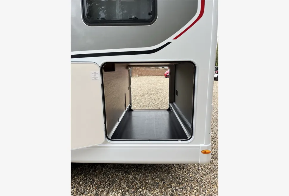 Dethleffs  Globebus I6 