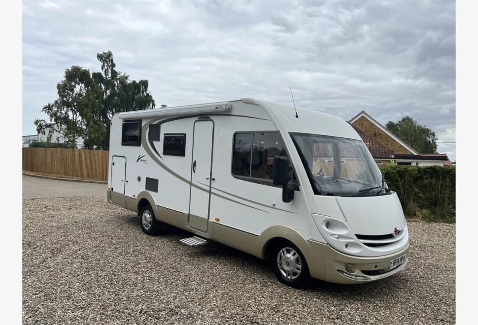 Burstner  Viseo i690 2014
