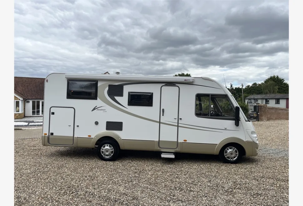 Burstner  Viseo i690 2014