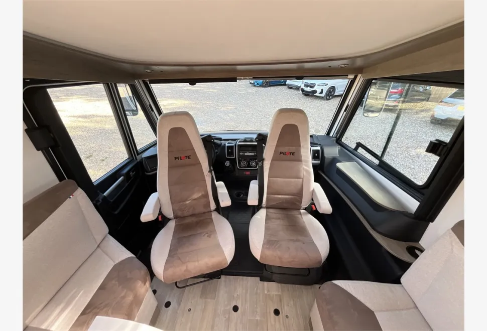 Pilote  G650L Sensation 2017