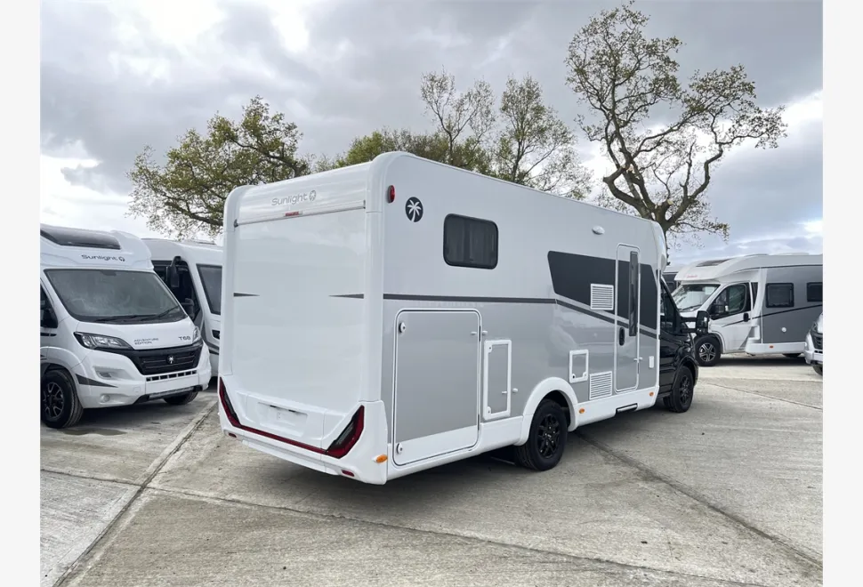 Sunlight  T680 Adventure Edition 