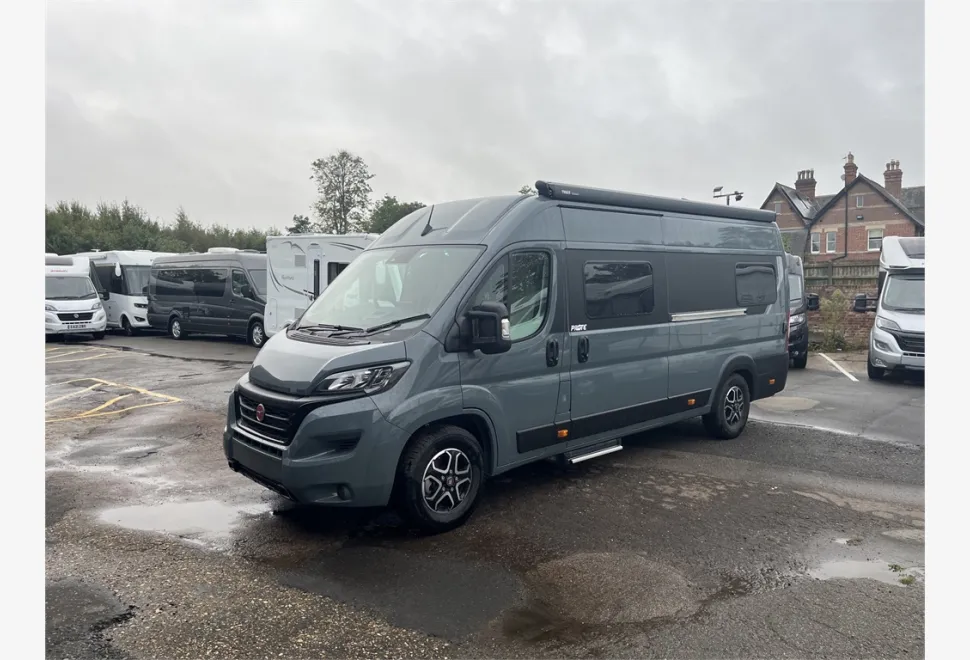 Pilote  Van Premium V630LG 