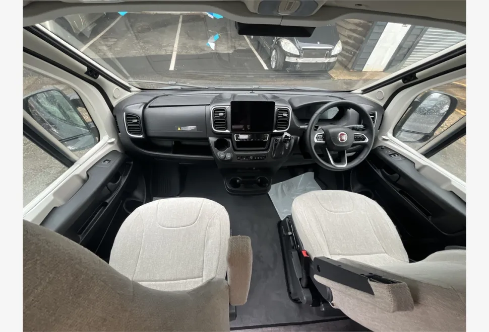 Pilote  Van Premium V630LG 