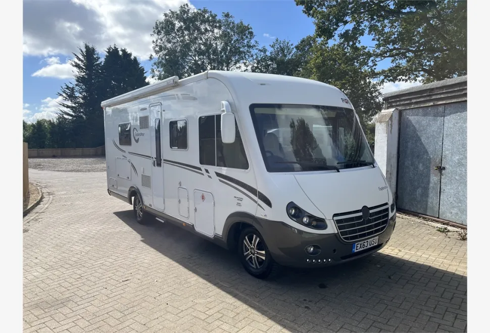 Pilote  Explorateur G741 J 2013
