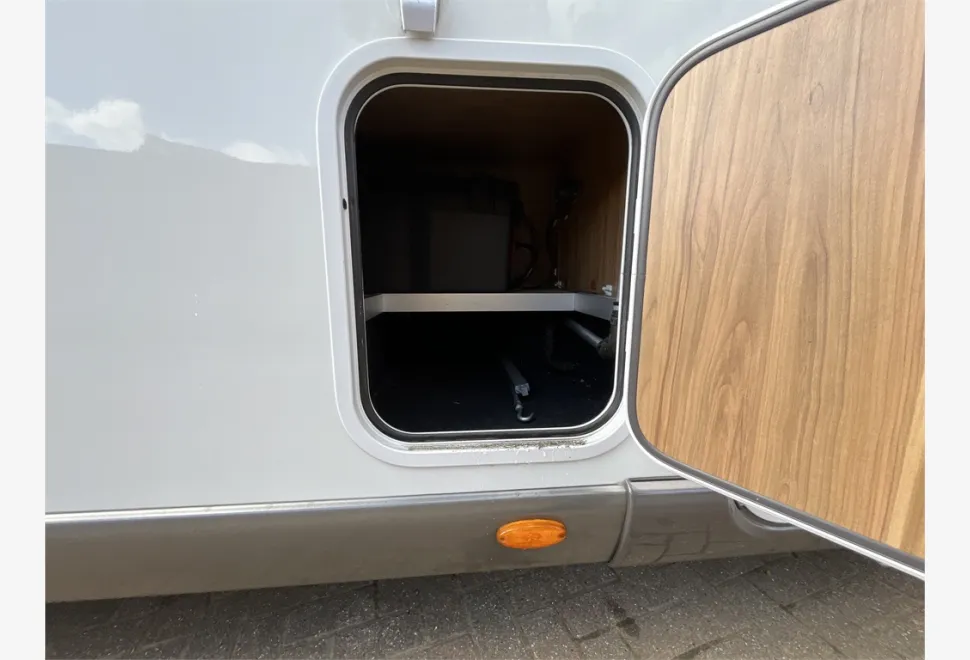 Pilote  Explorateur G741 J 2013