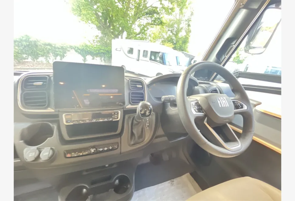 Le Voyageur  ETERNA LV 7.8 GJF 