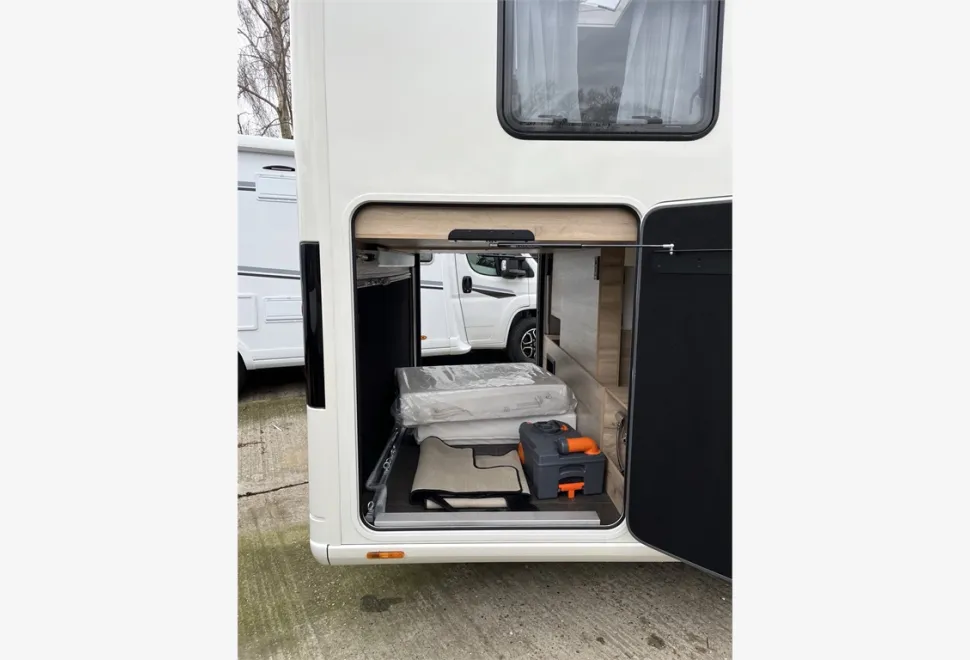 Le Voyageur  ETERNA LV 7.8 GJF 