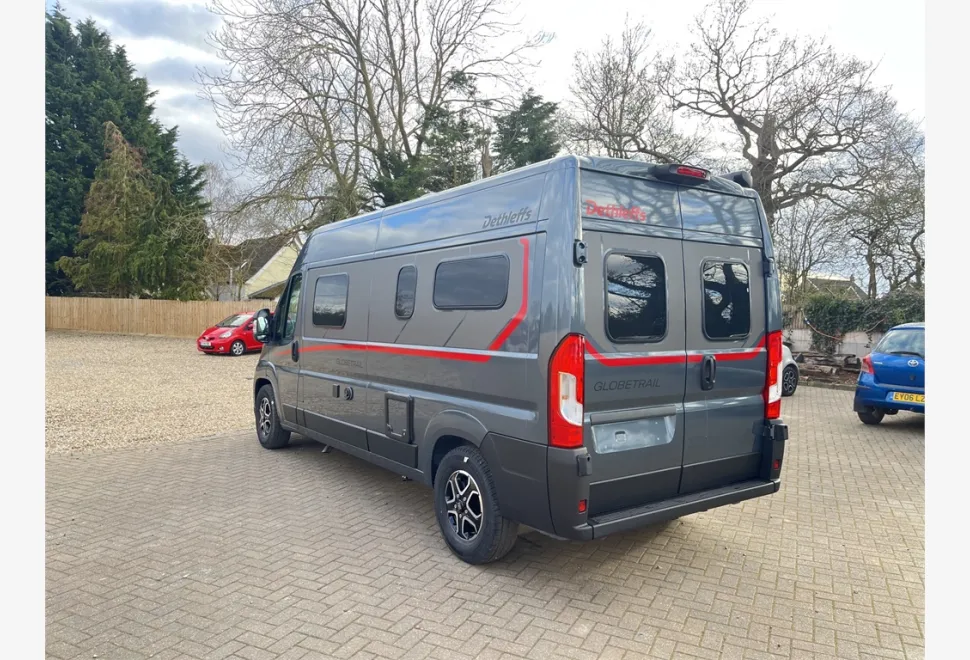 Dethleffs  Globetrail 600 DS 