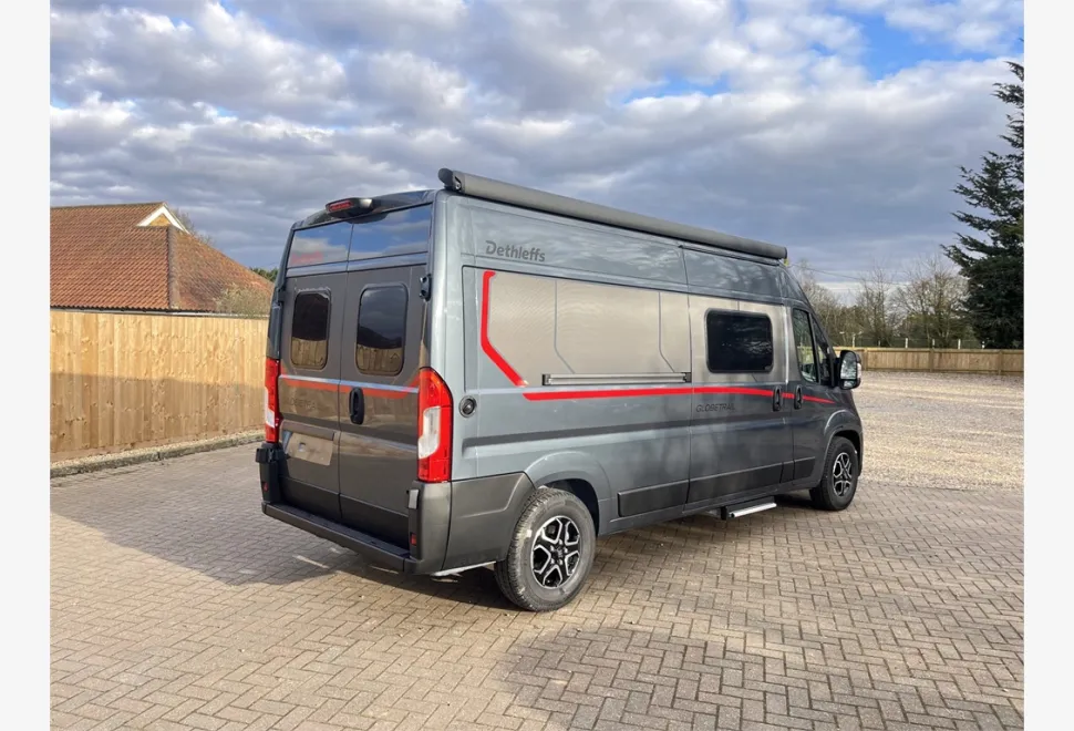 Dethleffs  Globetrail 600 DS 