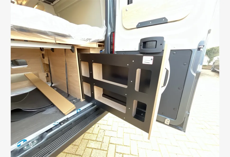 Dethleffs  Globetrail 600 DS 