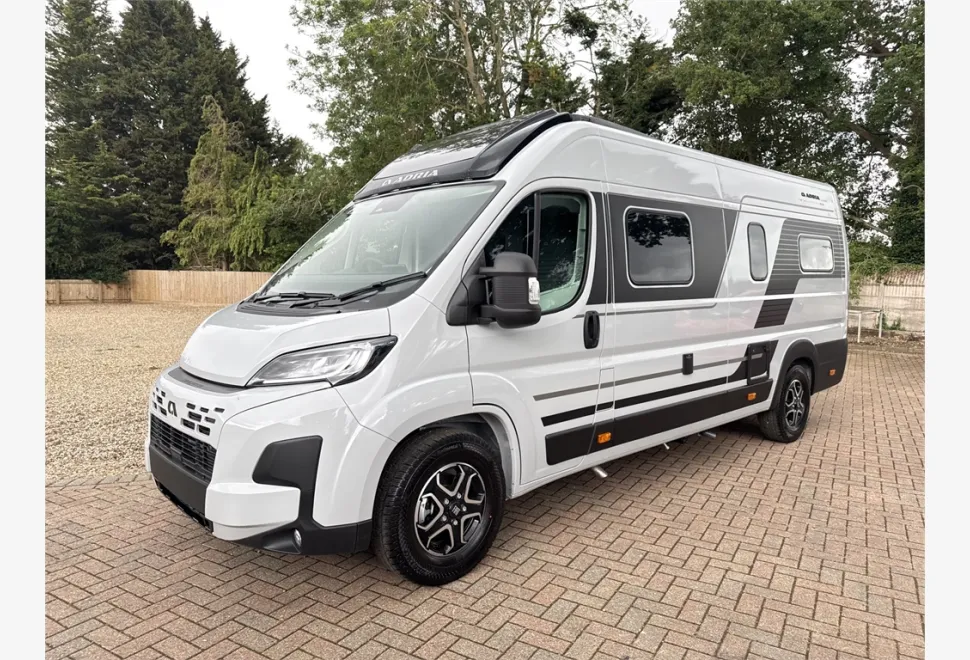 Adria  TWIN SUPREME 640 SGX 