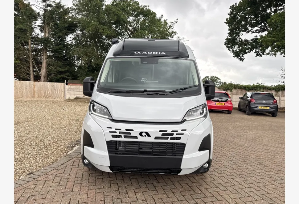 Adria  TWIN SUPREME 640 SGX 