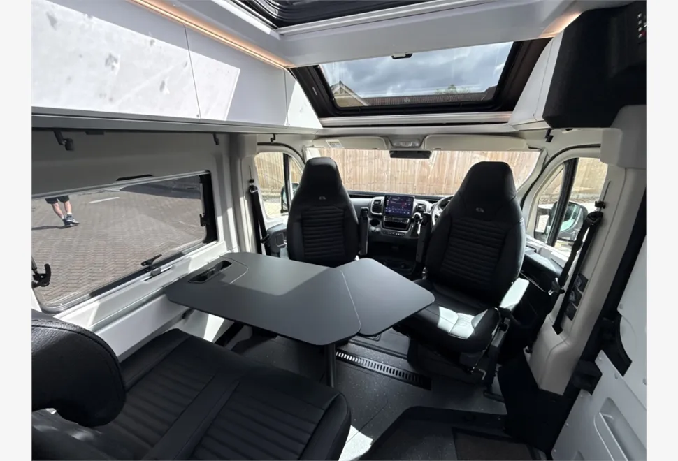 Adria  TWIN SUPREME 640 SLB 