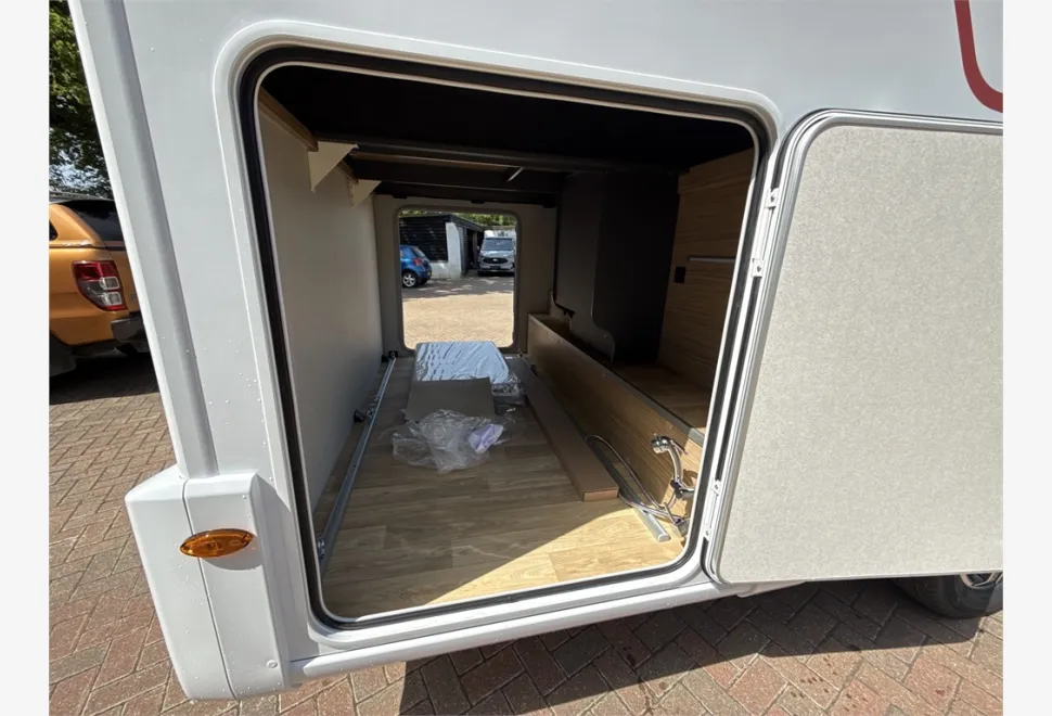 Pilote  P740FGJ Evidence 