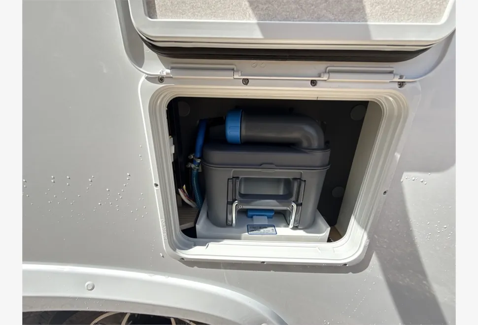 Pilote  P740FGJ Evidence 